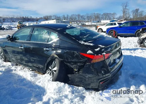 2019 Nissan Altima 2.5 Sv z USA, uszkodzony, nr VIN 1N4BL4DW1KC160997